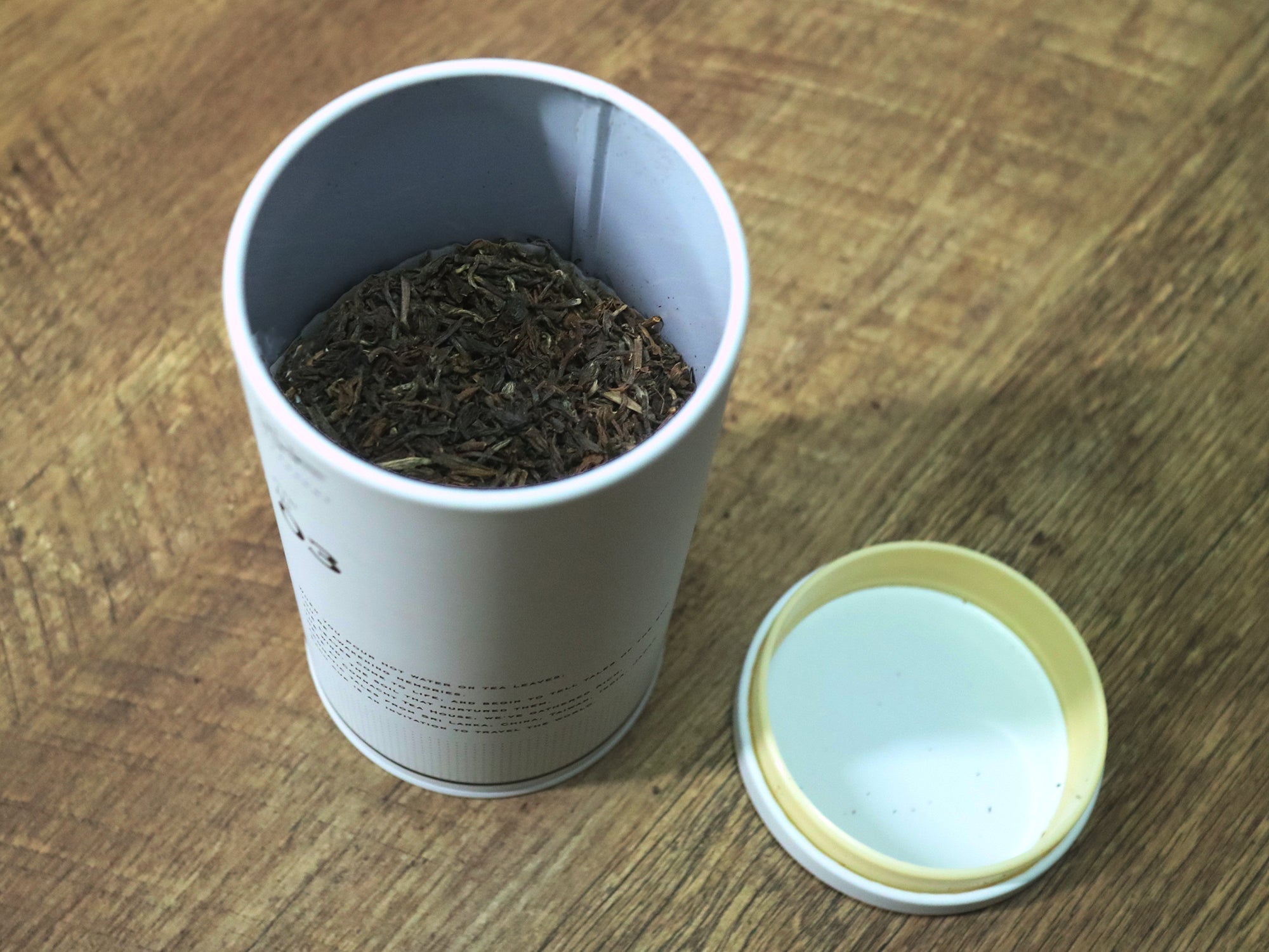 紅茶の賞味期限と保存方法|おいしさを長く保つために
